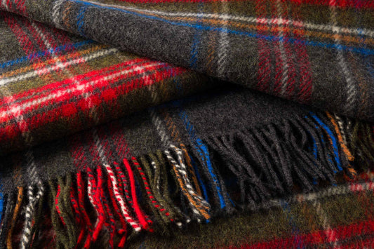 Irish Picnic Blanket Grey Red Stewart